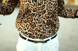 欧美豹子上衣图片女生,时尚女性的独特魅力